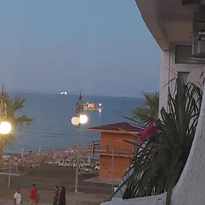  Apartament Paradise By The Sea