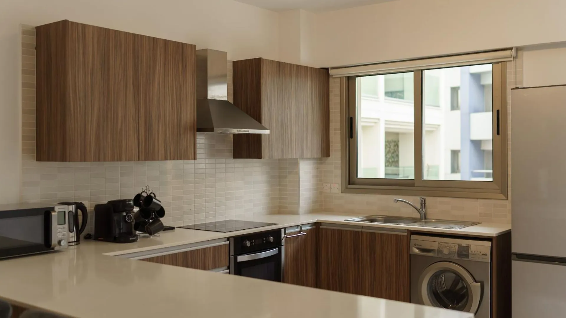 Halcyon Central Apartment 拉纳卡