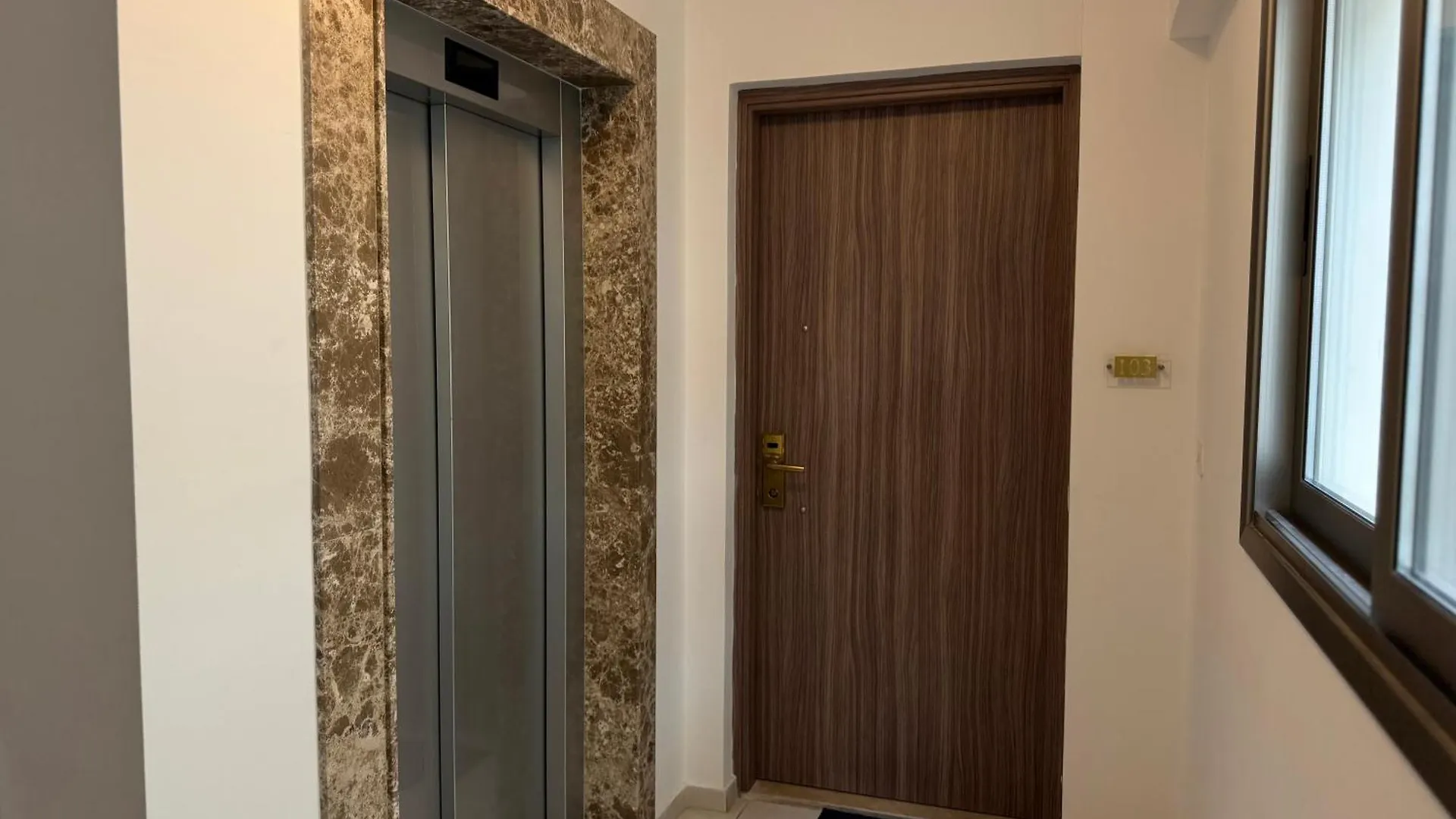 Halcyon Central Apartment 拉纳卡